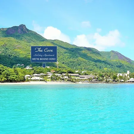 The Cove Holiday Apartment
